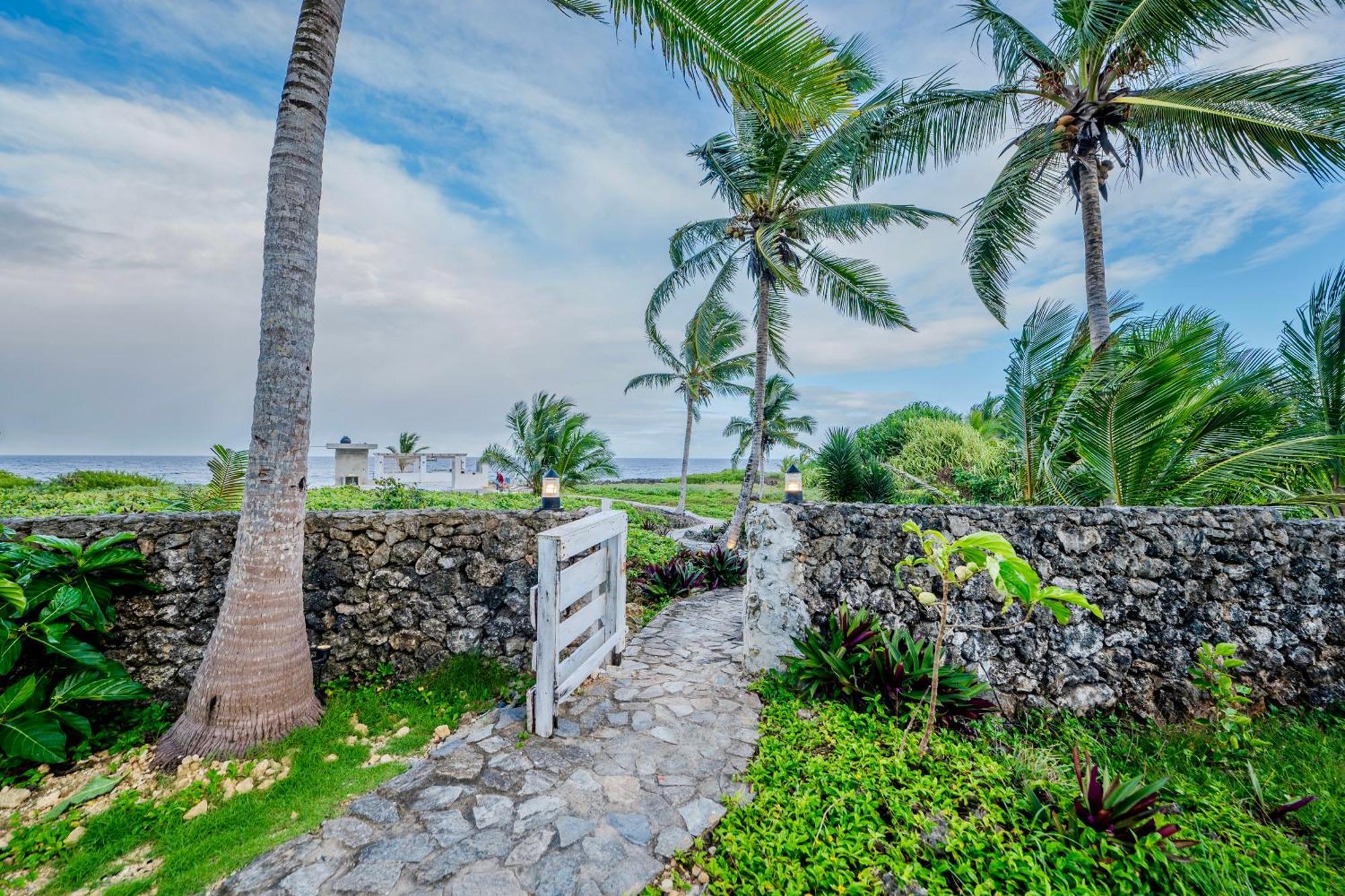 Palm House - Luxury Villa - Samana - Ocean Front Sanchez Exterior photo